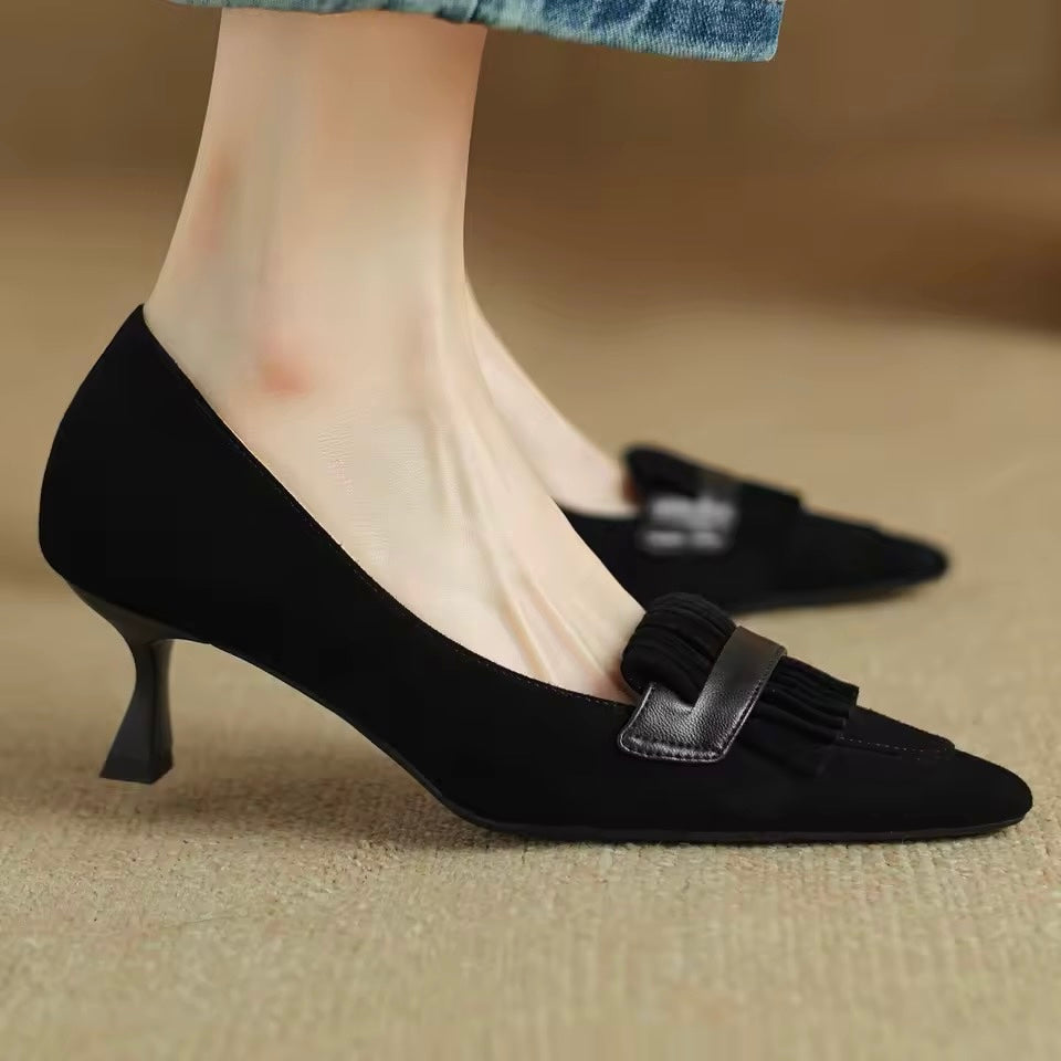 Rafi Black Suede Vintage Kitten Heel Pumps